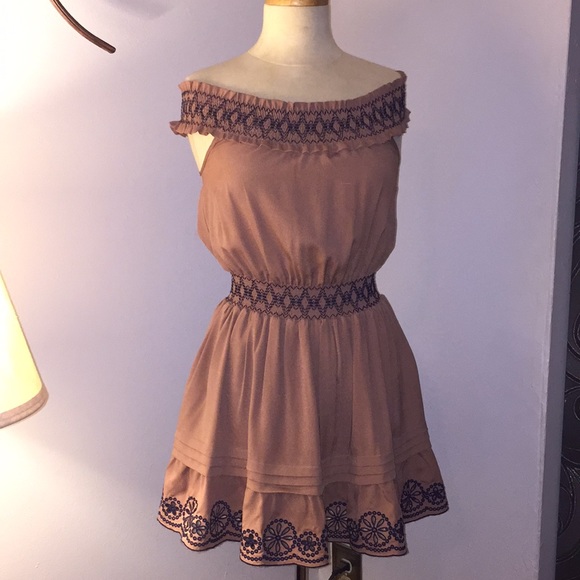 Double Zero Dresses & Skirts - Host Pick🌹♥️Off  Shoulder Flirty Mini Dress